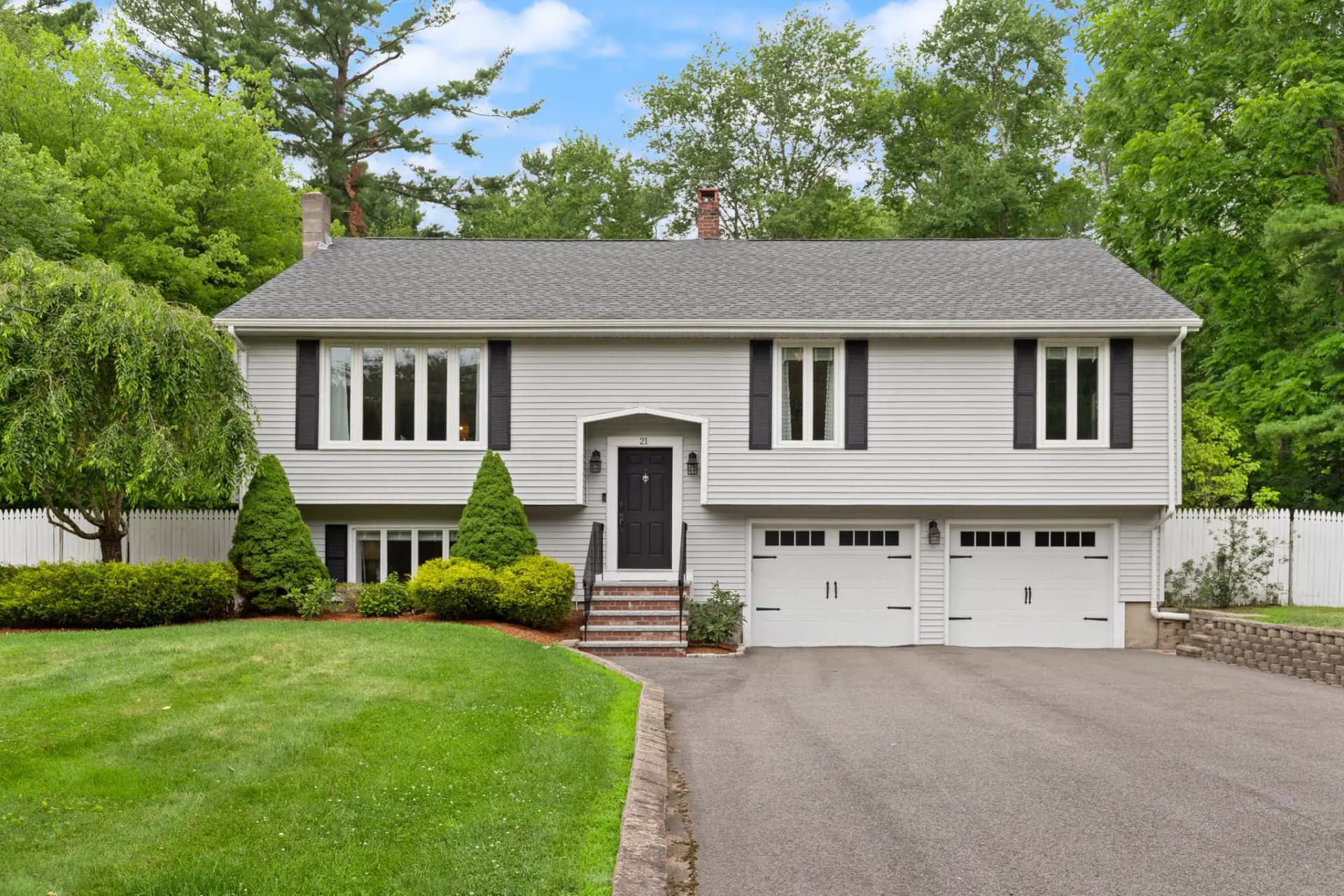 21 Kennedy Cir — photo 2