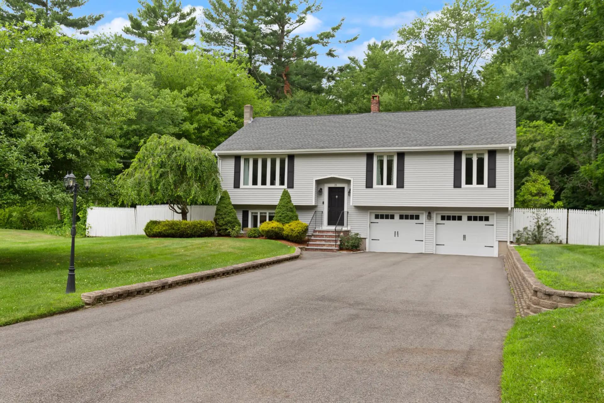21 Kennedy Cir — photo 3
