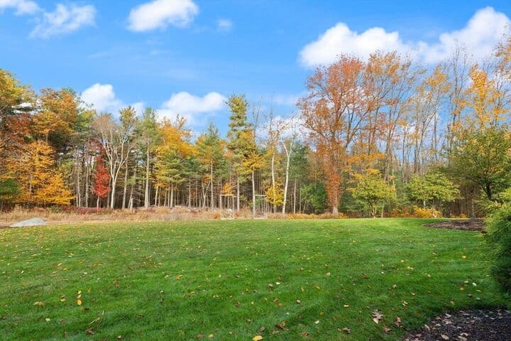 22 Flyaway Pond Drive — photo 4