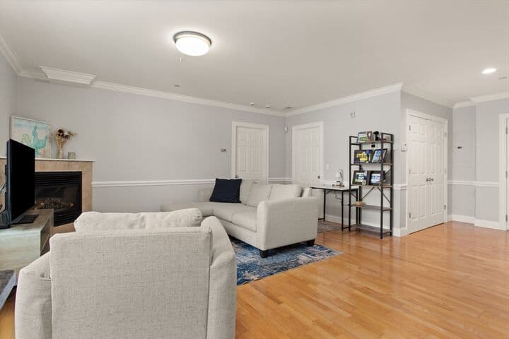 40 Hancock Street #10 — photo 3
